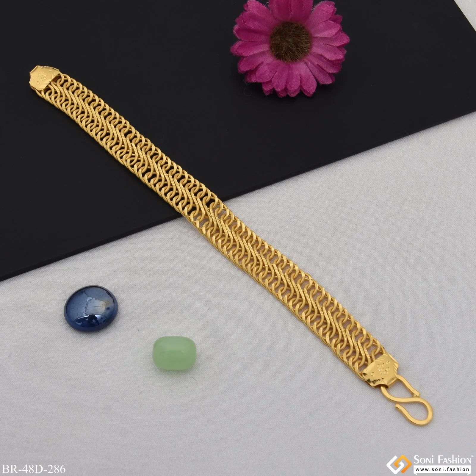 1 Gram Gold Plated Linked Amazing Design Bracelet for Men - Style D286