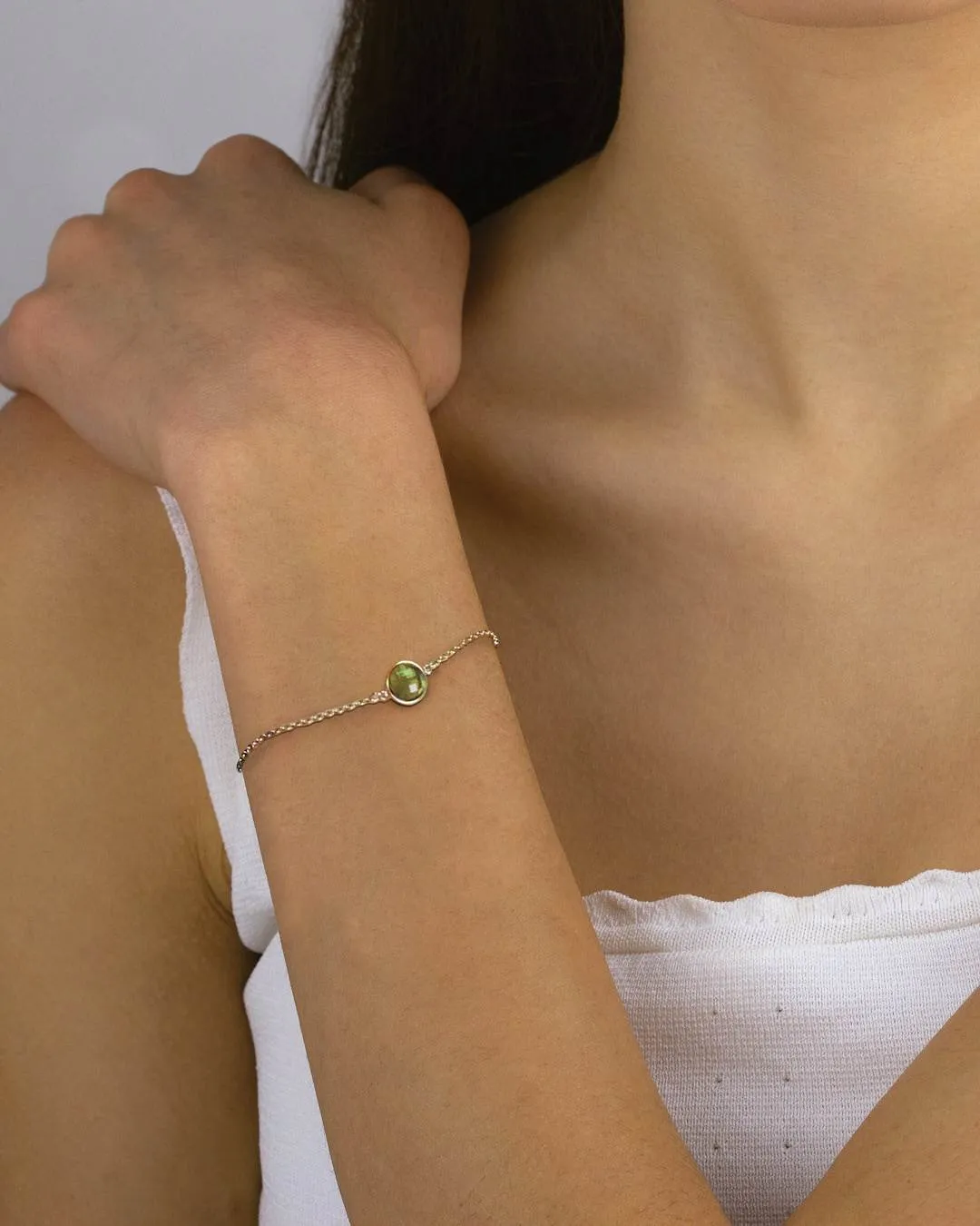 August Birthstone Beauty Signature Bracelet, Gold