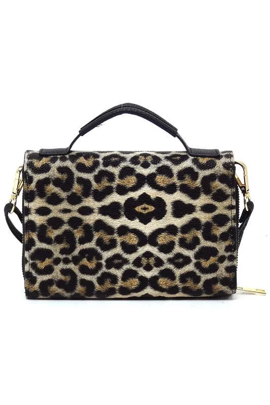 Chic Envelope Flap Crossbody Bag  Stylish & Functional Organizer