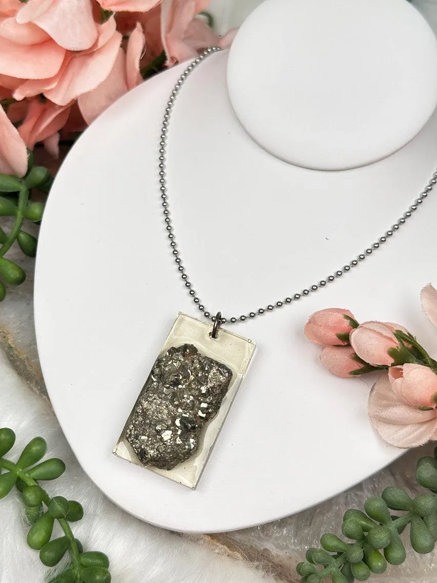 Crystal Resin Art & Jewelry