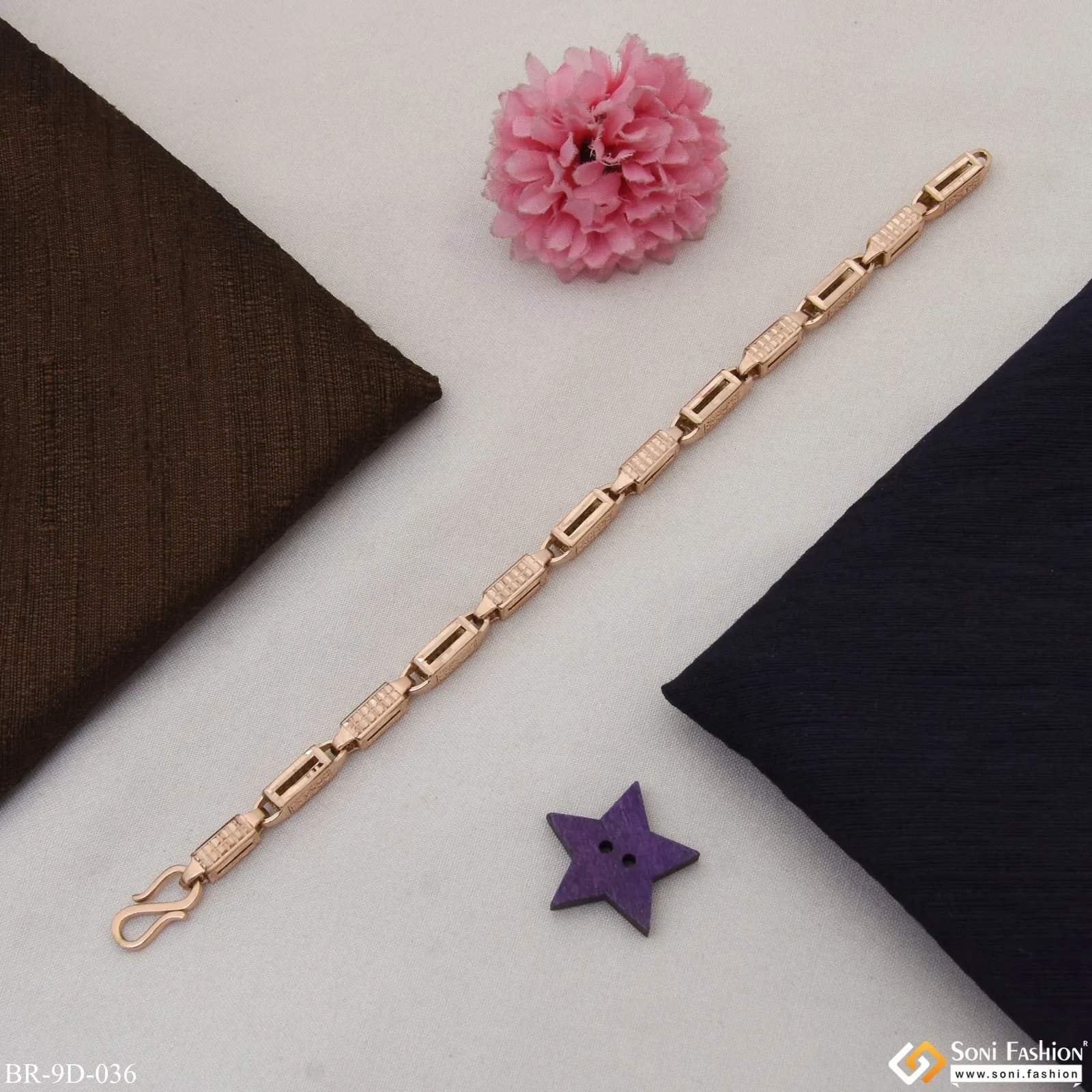 Excellent Design Excellent Design Rose Gold Color Bracelet for Men - Style D036