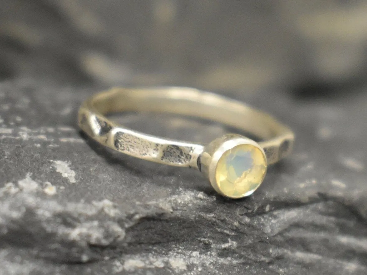 Fire Opal Ring - Yellow Round Ring - Hammered Silver Band