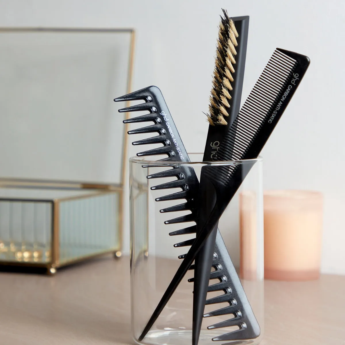 Ghd The Comb Out - Detangling Hair Comb