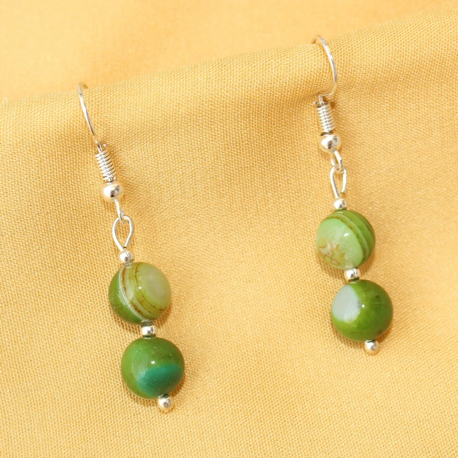 Imeora Parrot Green Agate 8mm Double Line Necklace With 8mm Earrings