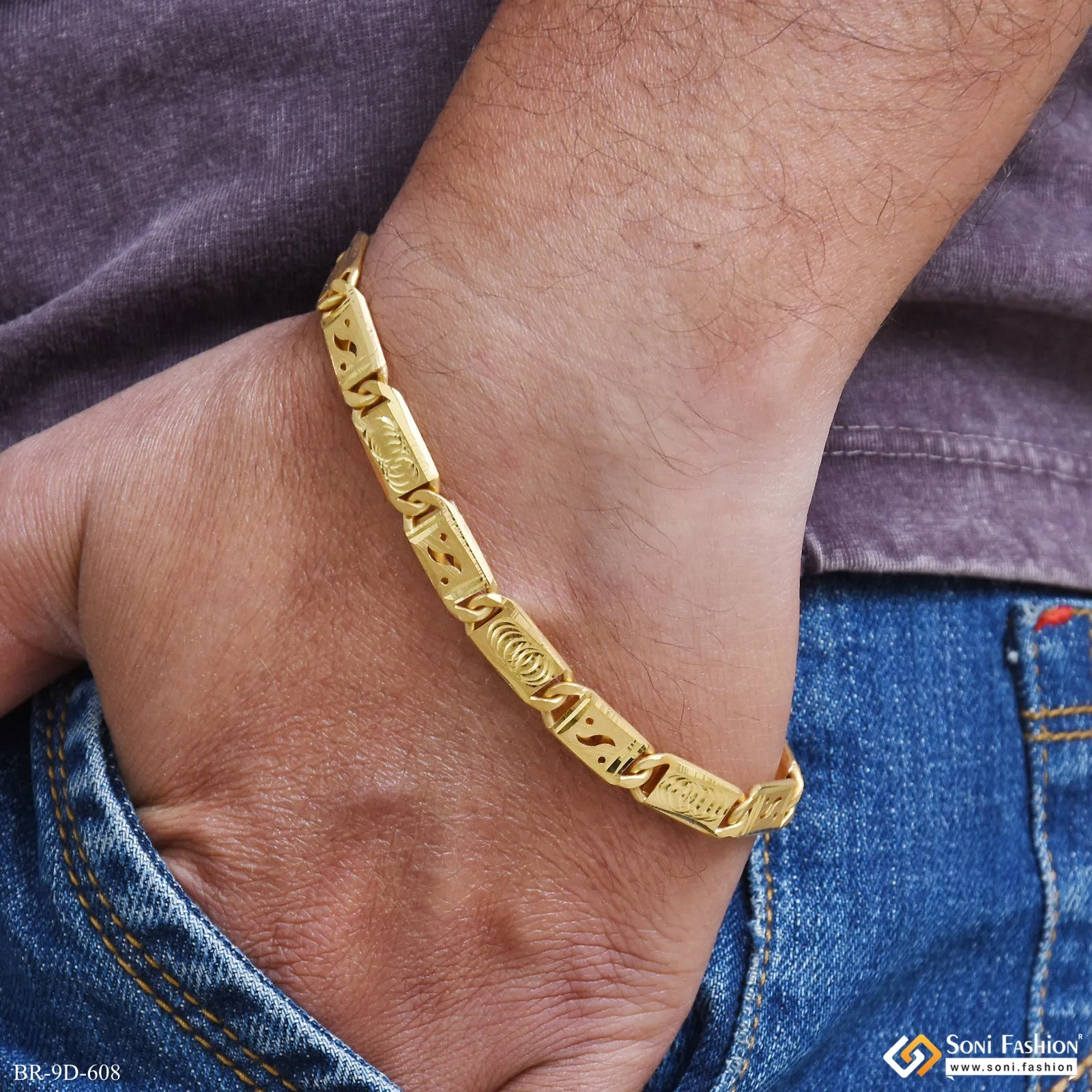 Latest Design Gold Plated Nawabi Bracelet for Men - Style D608