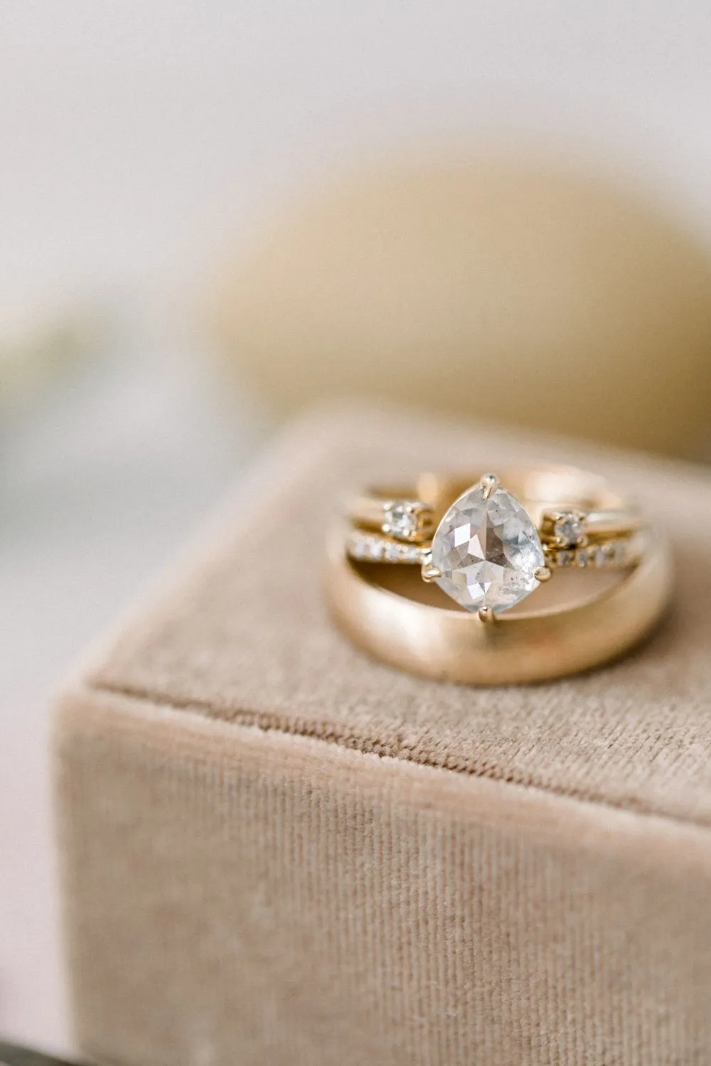Lilly Ring