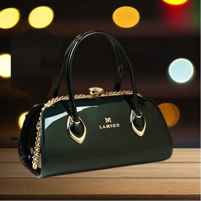Luxury Leather Shoulder Messenger Bag - Stylish and Sophisticated