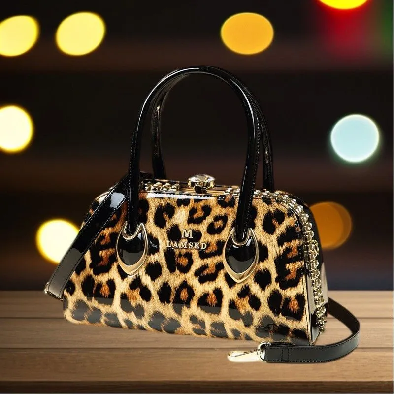 Luxury Leather Shoulder Messenger Bag - Stylish and Sophisticated