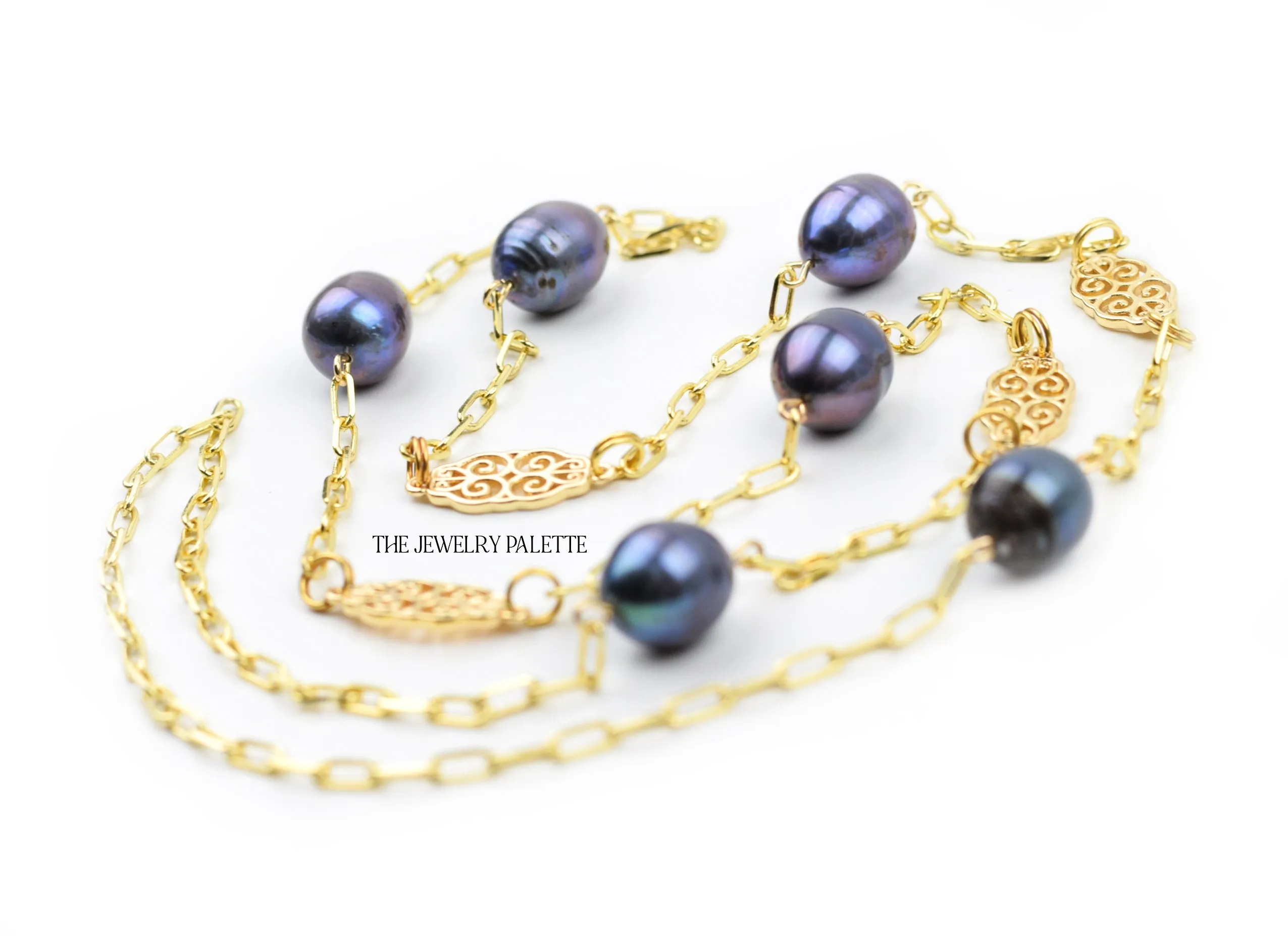 Madison gold filigree and grey pearl chain necklace