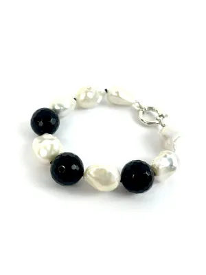 Onyx Pearl bracelet