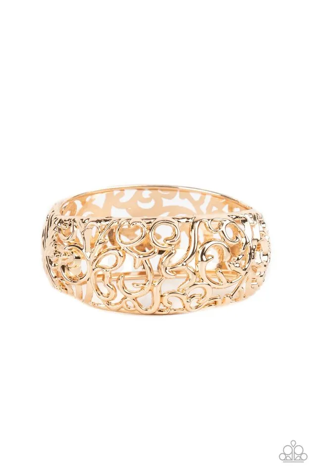 Paparazzi Bracelet ~ Courtyard Couture - Gold