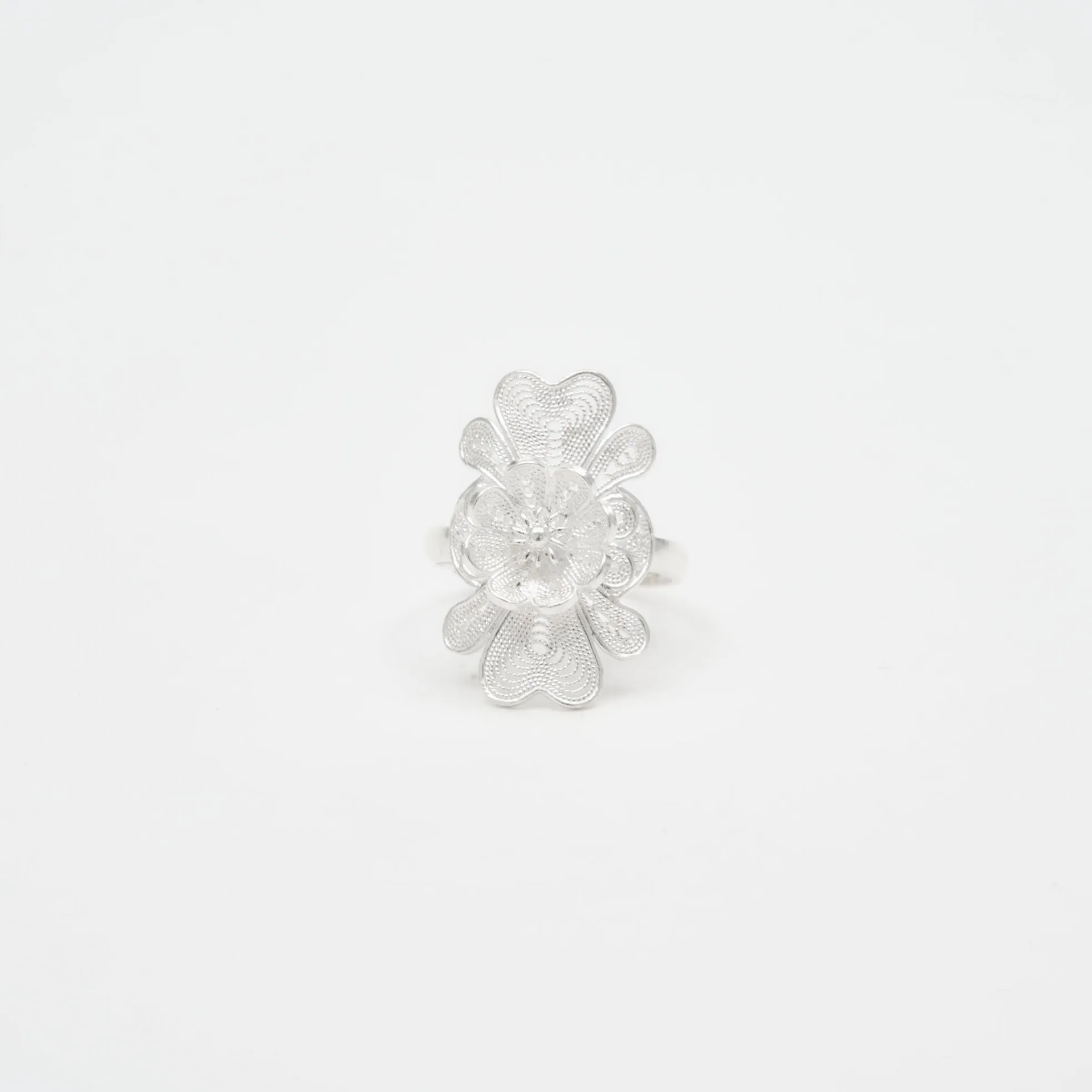 Peony Silver Filigree Ring