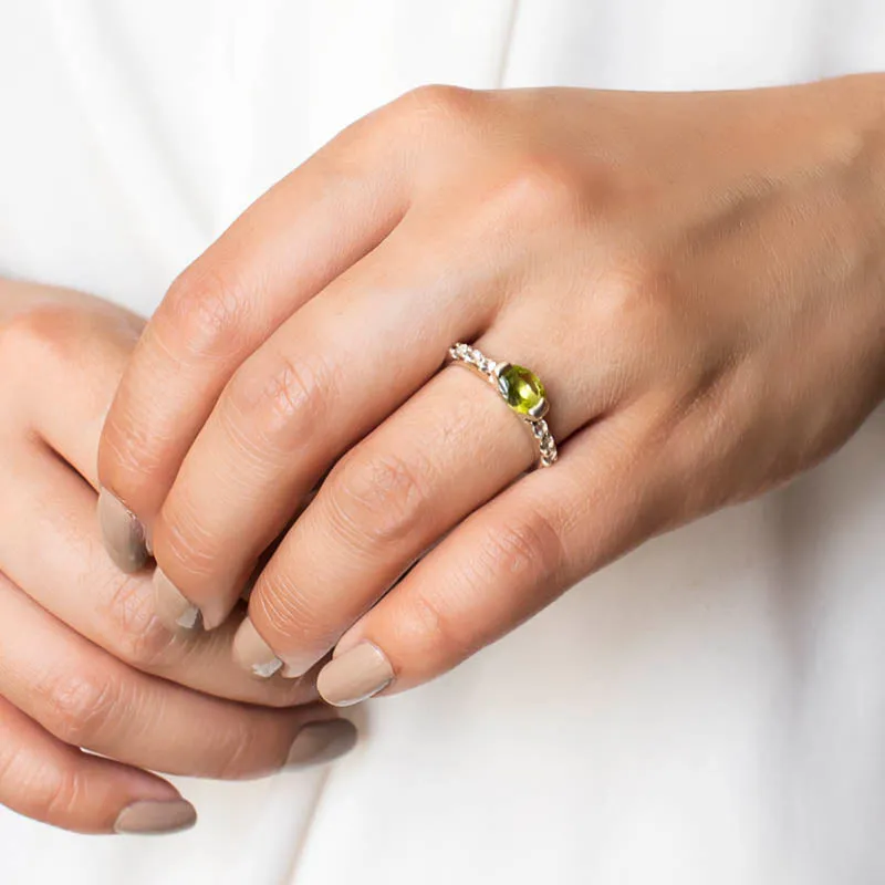 Peridot & White Topaz Ring