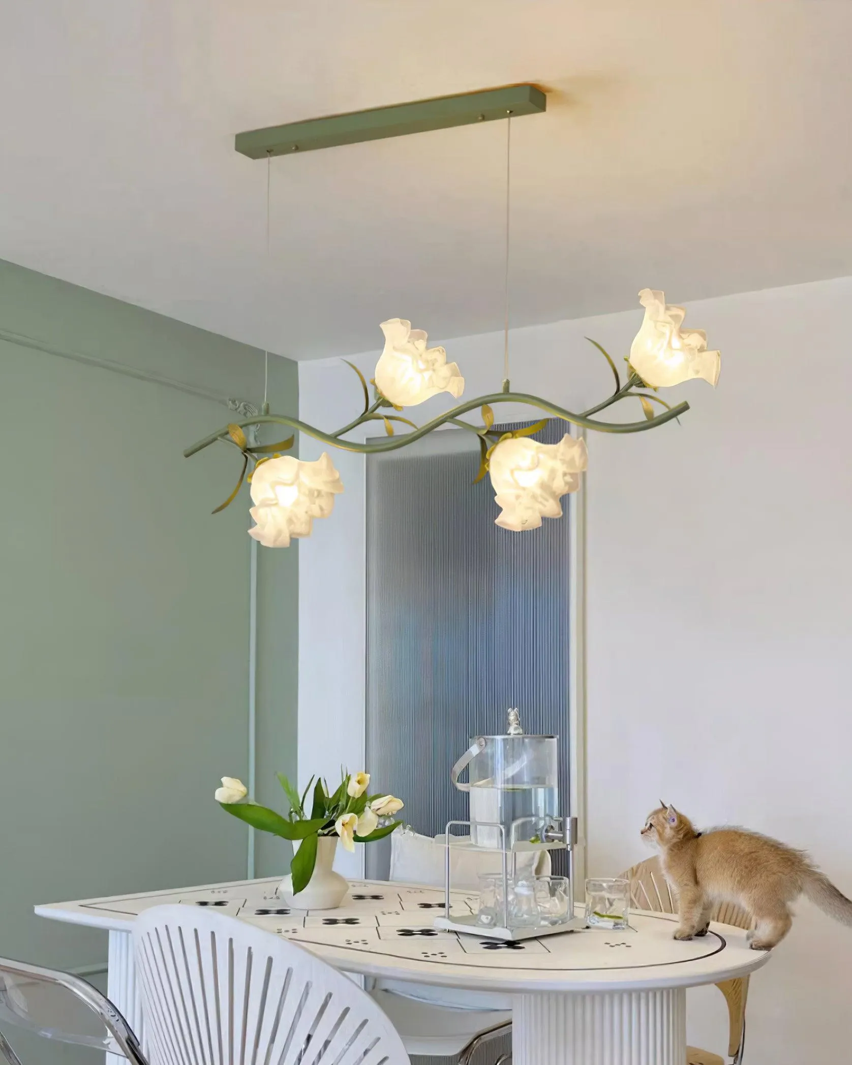 Ricko Simi Chandelier