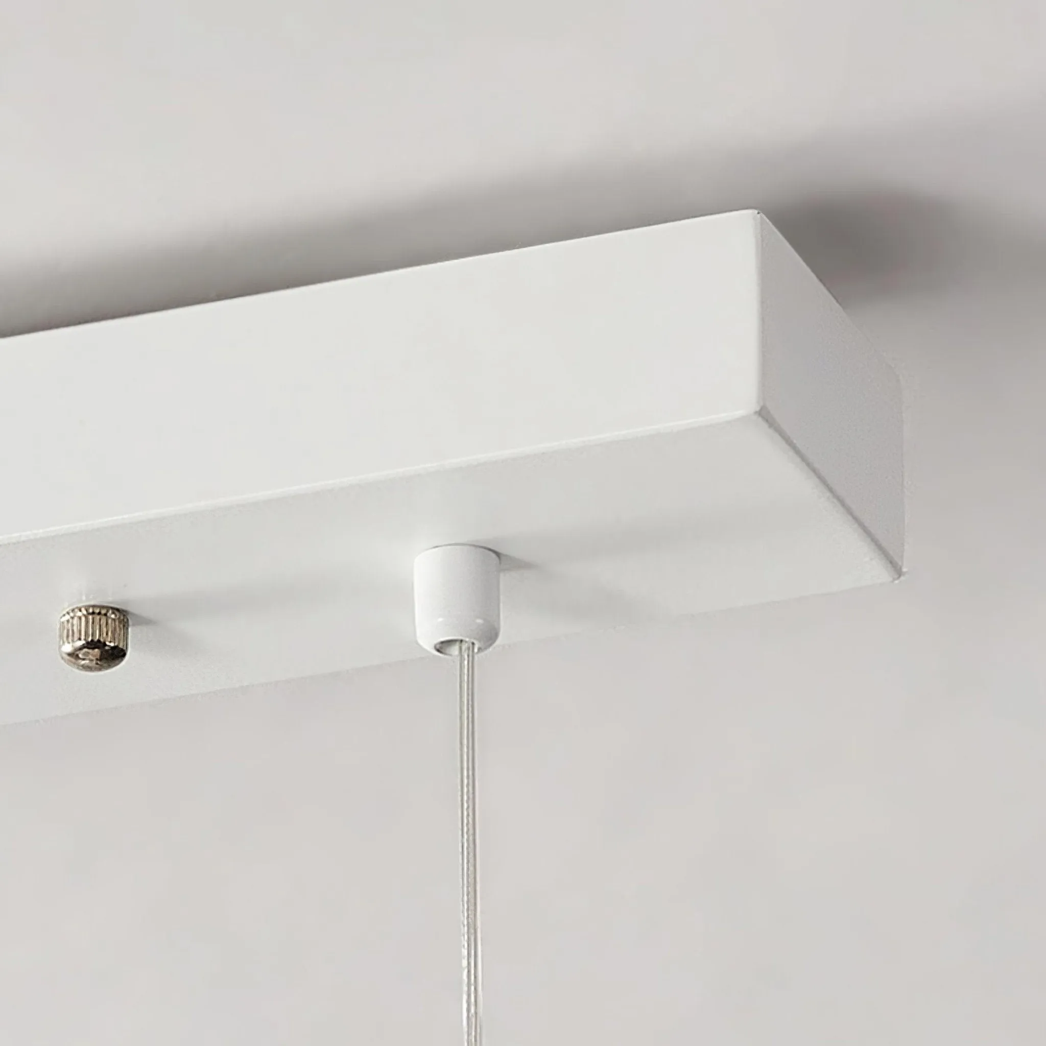 Ricko Simi Chandelier