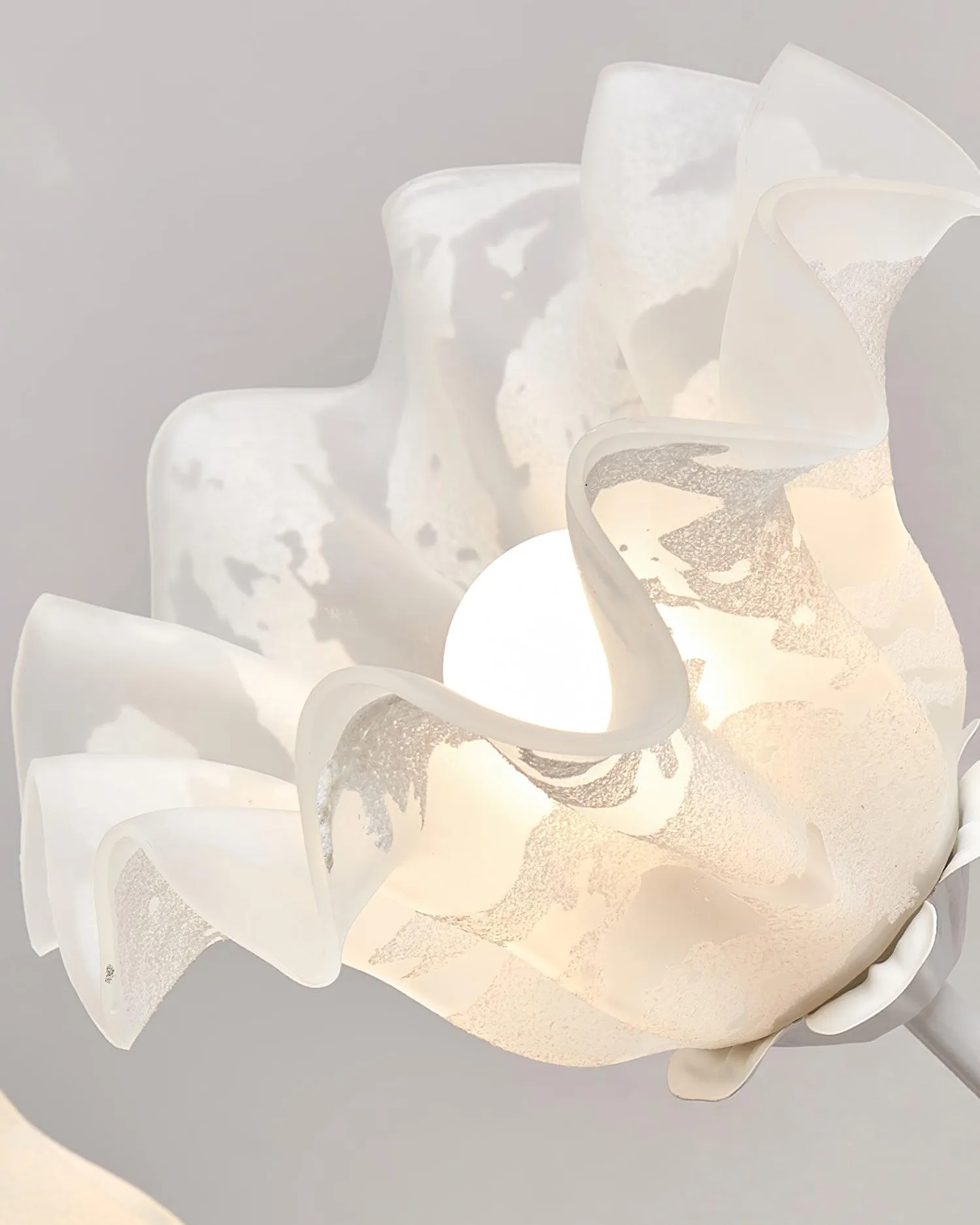 Ricko Simi Chandelier