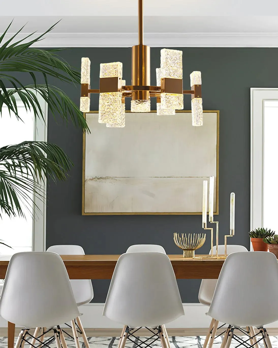 Valdis Chandelier